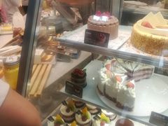 -Bread Talk 面包新语(荟聚店)