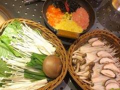 菌类拼盘-小牛哈尼韩式水煎肉(万象城店)