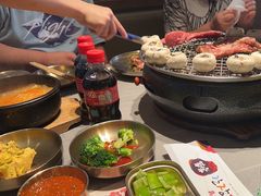 -草家酱蟹炭火烤肉店(珲春南路一店)
