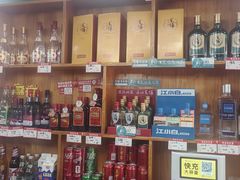 -湖南人家湘菜馆(镇江路店)