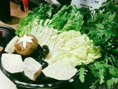 手工牛肉丸-手选潮汕鲜活牛肉火锅(二七广场店)