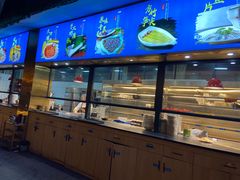 -二荆条·蜀鲜汇城市森林火锅