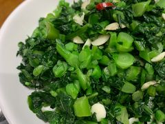 -赶海部落海鲜城(海阳路店)