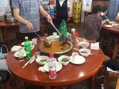 -刘胖娃鱼庄·特色肥肠鱼(杨家坪店)