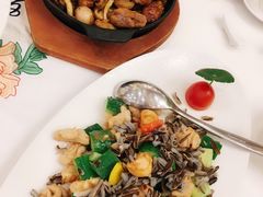 -名苑皇宫酒家(来魅力壁画村店)