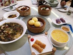 双椒酸菜巴沙鱼-御景酒店