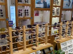 -沪睛眼镜蔡司官方授权店(金桥佳林路店)