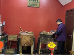 -万隆火腿庄