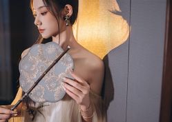-台湾蔡美月婚纱租赁