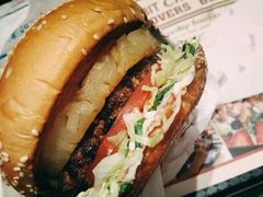 -The Habit Burger Grill 哈比特汉堡(爱琴海店)