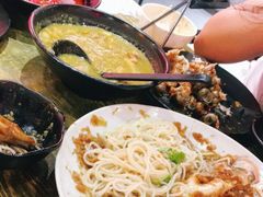 -老闵田螺馆·南昌特色小炒(梦时代店)