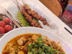 -海盗船. 龙虾烧烤. 酒馆