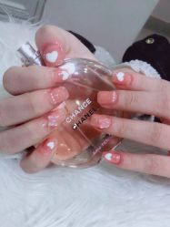 -董小姐日式美甲美睫·皮肤管理
