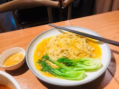 招牌蟹黄金拌面-姚面记·海派家常菜(恒基名人购物中心店)