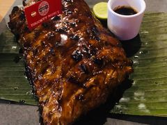 BBQ猪肋排-Naughty Nuri’s Phuket