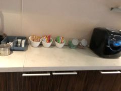 -上海伟杰·捷豹路虎4S店(闵行店)