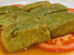 菜汁豆腐-巫记鸡饭店