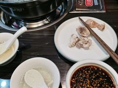 -东椰·海南椰子鸡火锅(朝阳门店)