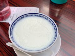 招牌传统双皮奶-周大娘牛乳(旧寨古村总店)