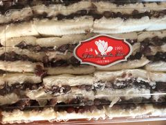 -白玉兰食品甜凤店(合生汇店)