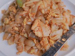 鸡肉炒河粉-食肆&Fourteen(武林夜市店)