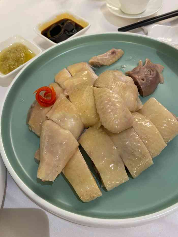 广州酒家(荔胜店)-"荔胜广场新开的老字号广州酒家周末中午来打.