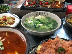 -味老大土碗菜(中山三路店)
