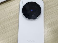 -vivo官方授权体验店(朝阳合生汇店)