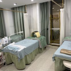 -苗方清颜·祛痘皮肤管理