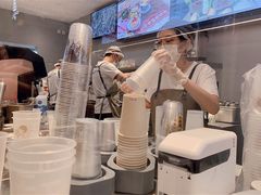 -喜茶(北京华贸购物中心店)