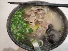 -点蹄擂椒猪脚饭(天虹汇一城店)