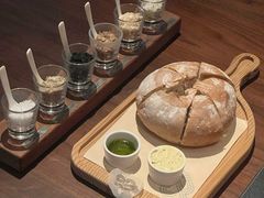 -恰餐厅及酒吧 CHAR Bar & Grill (北京丽都皇冠假日店)