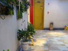 -香山湖家家宴(中山陵店)