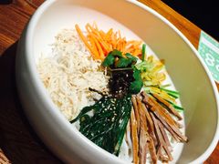 鸡丝凉米线-云海肴·汽锅鸡·云南菜(美罗城店)