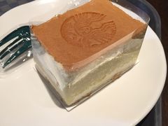 -星巴克臻选(上海长风大悦城店)