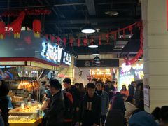 -八一好吃街·高品美食广场