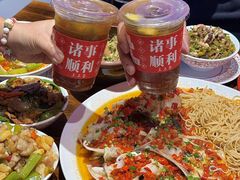 -黄弟大排档·湖南菜·小龙虾·小海鲜(凯旋北路店)