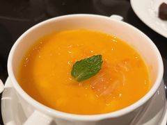 -玥轩YUE HIN(IFS国际金融中心店)