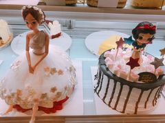 -焙丽拾光(麦凯乐直营店)