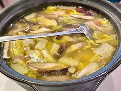 菌临天下-香巴拉云南餐厅(华莱坞店)