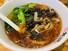 -湘人龙记老长沙米粉(鸟巢店)