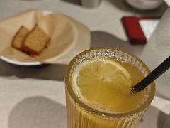 -耶里夏丽·丝路国际新疆菜·清真食品(徐汇南丹东路臻选店)