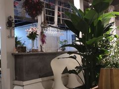 -蓝山四季西餐植物店