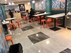 -东鑫记港式茶餐厅(南京东路店)