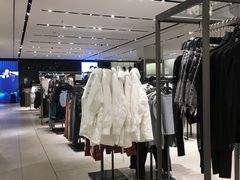 -ZARA(凯德乐峰广场店)