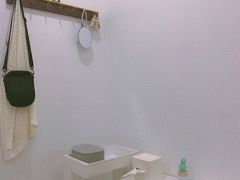 -至艾推拿院·三伏灸(昆城广场店)