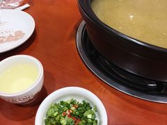 -菌之家·专业纯野生菌火锅·特色炒菌