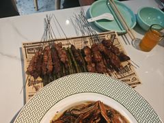 -嗨辣小聚·盘锦河蟹·海鲜烧烤龙虾(盘锦十年好店)