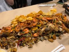 -麻屋手抓海鲜(防城港总店)