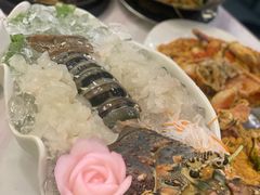 -光海鲜鱼翅餐厅(叻差拉披色路店)
